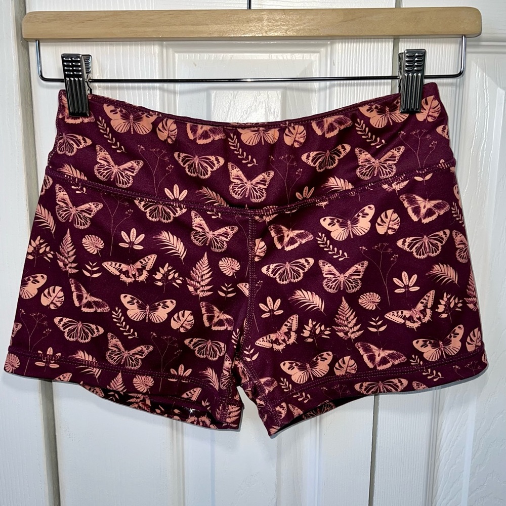 IAB. athletic shorts 3” No-Ride fuschia butterfly print Sz Sm